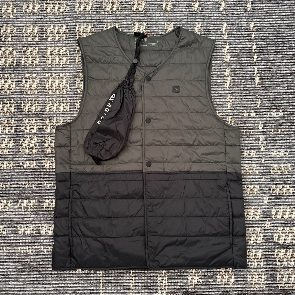NEW Roark Primaloft Snap Vest Chopper Packable Pouch Black/Gray Mens Medium